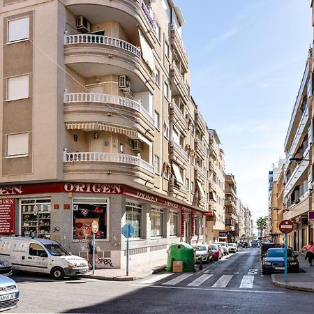 Apartamento Caballero De Rodas Torrevieja Exteriör bild
