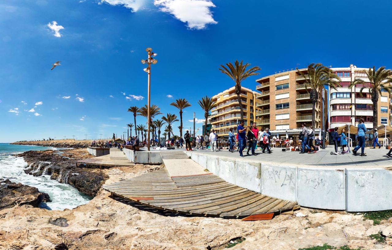 Apartamento Caballero De Rodas Torrevieja Exteriör bild